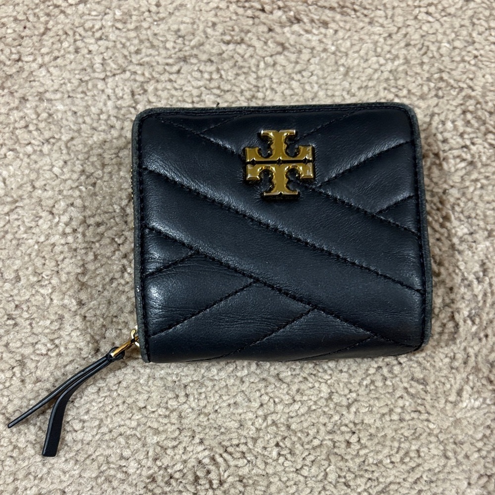 Tory Burch Black Quilted Leather Zip Wallet with Gold Logo